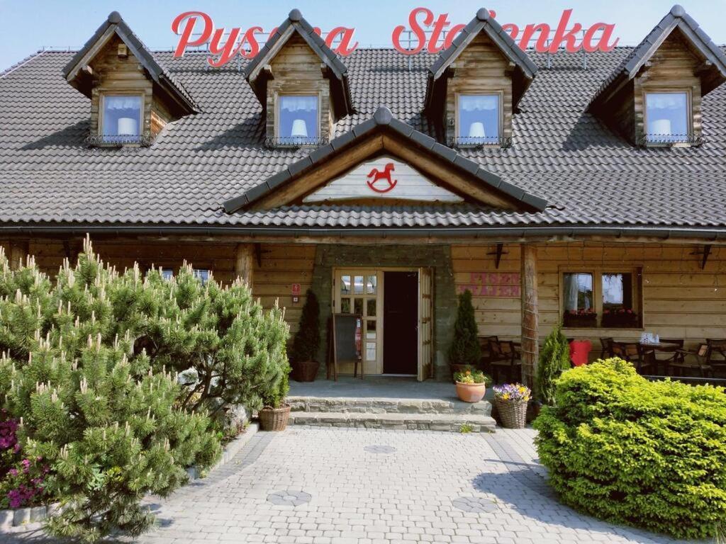 Pyszna Stajenka Hotel Bakow  Buitenkant foto