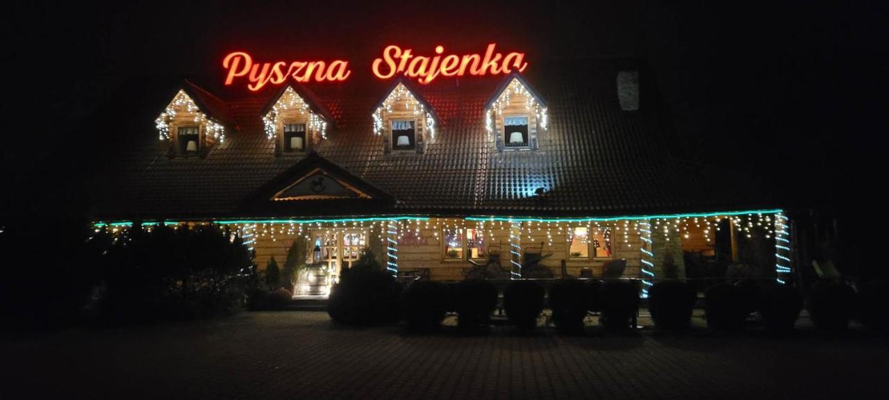 Pyszna Stajenka Hotel Bakow  Buitenkant foto
