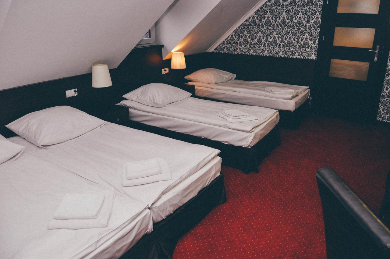 Pyszna Stajenka Hotel Bakow  Buitenkant foto